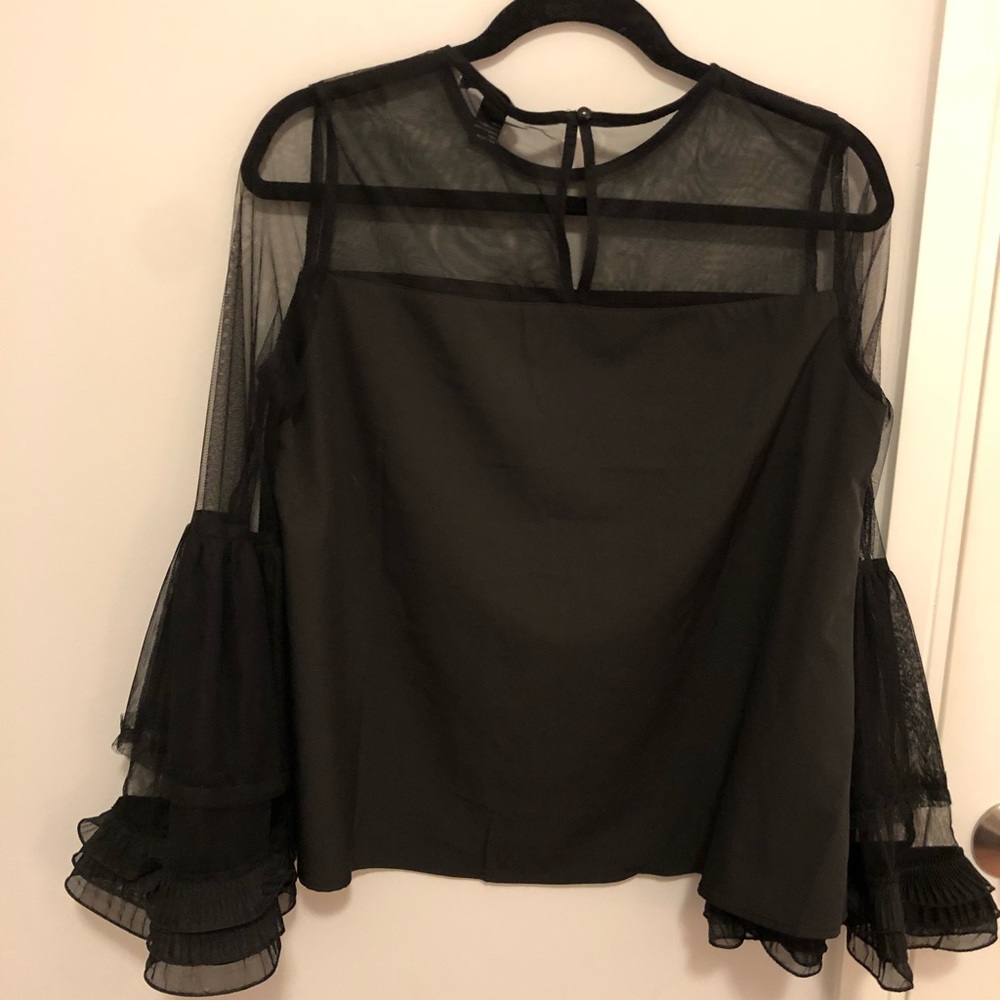 Mesh Flutter Sleeve Blouse